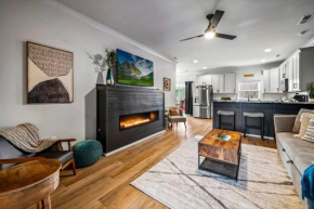 *Dog Friendly*Modern home-Minutes to Dollywood, Gatlinburg, Smoky Mountains & Pigeon Forge!